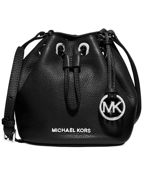 michael kors jules drawstring bag|Jules Leather Drawstring Smartphone Crossbody .